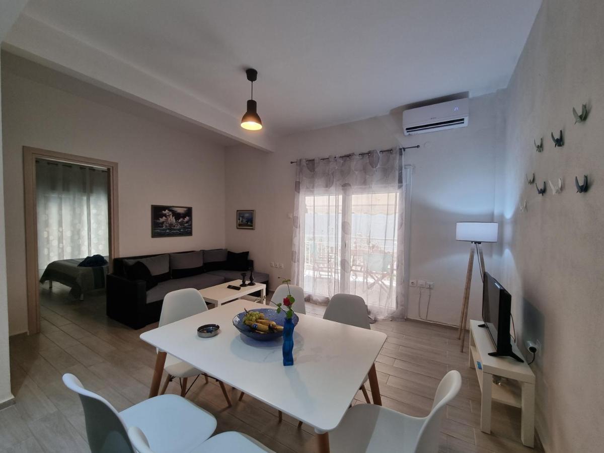 Cosy And Modern Appartment In Olympiada Extérieur photo
