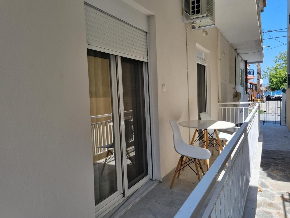 Cosy And Modern Appartment In Olympiada Extérieur photo